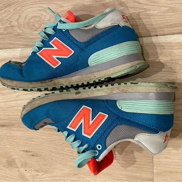 New Balance WL574 Blue Orange Neon Women's Shoes 5.5 - Picture 4 of 7